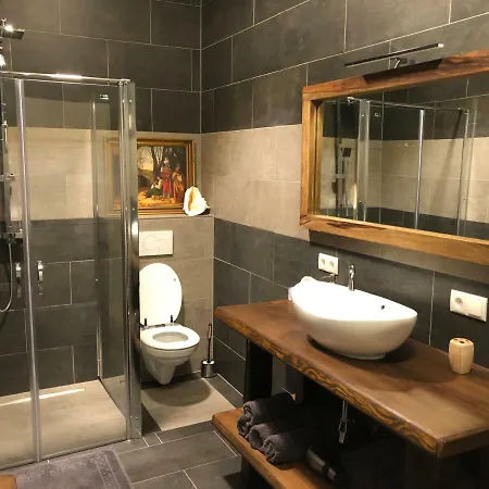 公寓 Riesling House Laa *