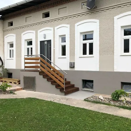 Riesling House Laa 아파트 *