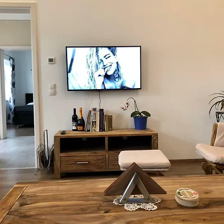 Riesling House Laa 公寓